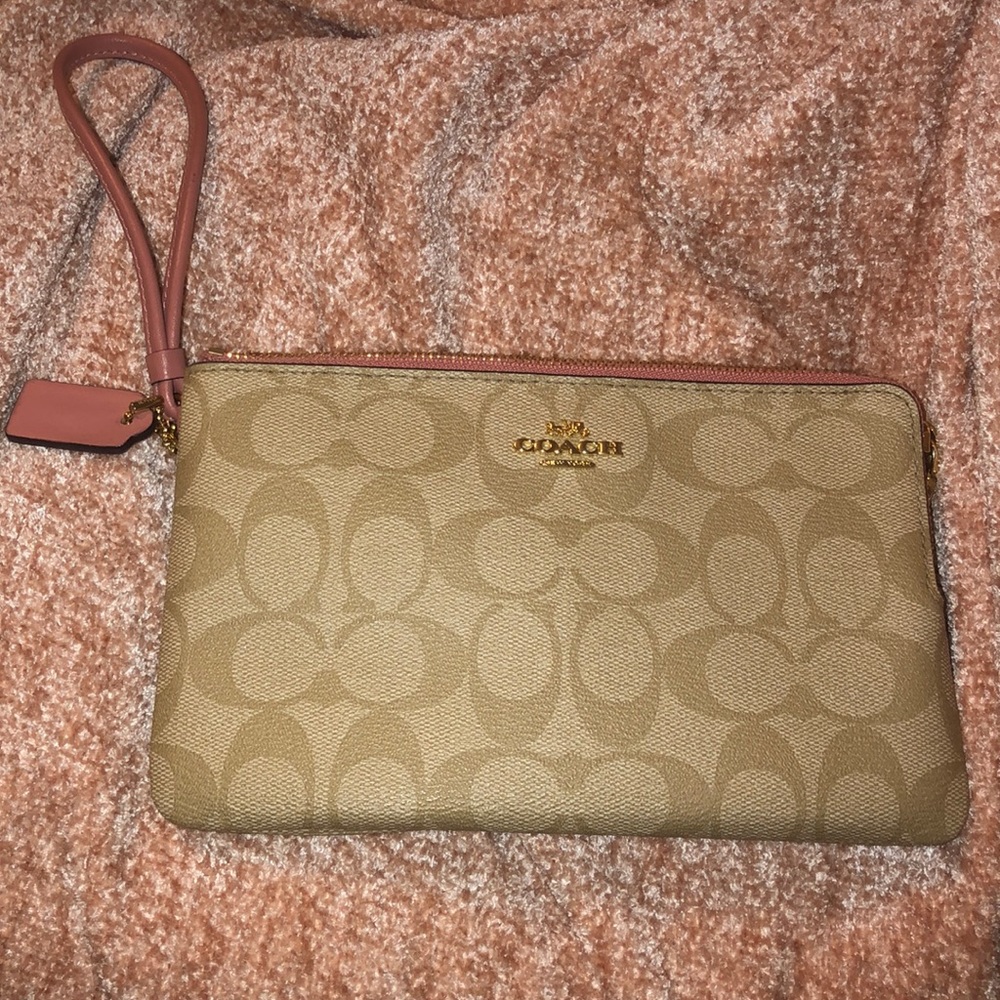 Coach Wristlet (ONLY USED ONCE)